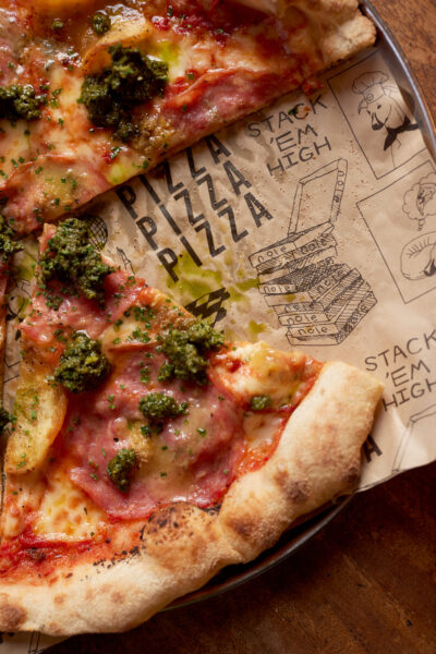 wood fired sourdough pizza manor house inn